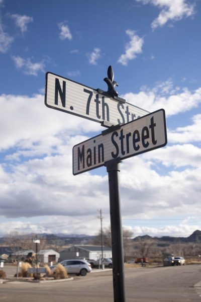 Road sign at the corner of 7th and Main Street